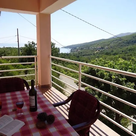 House Lucana - Sveta Marina 3*